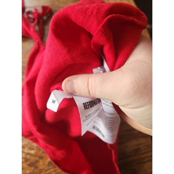 Reformation Carlita red off the shoulder tie Dress sz Medium - Picture 3 of 3